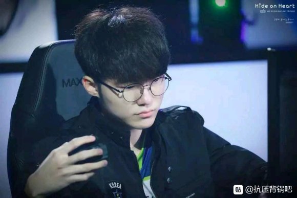 j6OWz8Mo42wZ0kpO.jpg