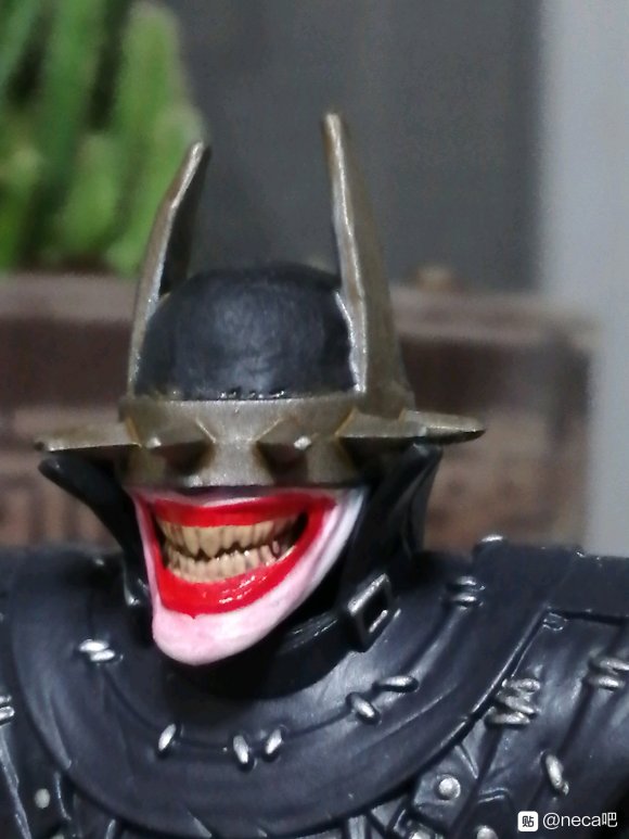 lMXdDdWX5zDq54w1.jpg