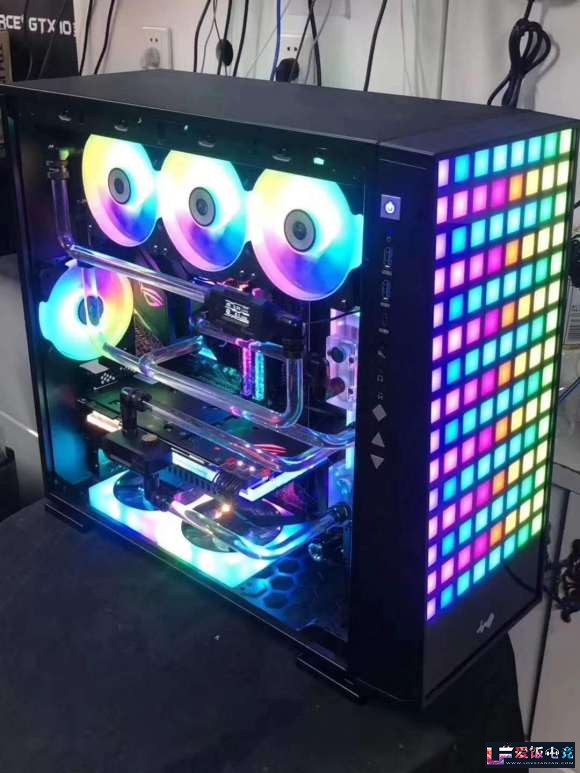 eMg7ZN4R74eIOgi7.jpg