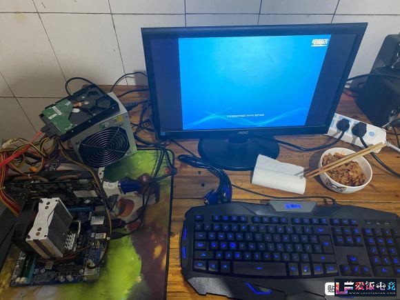 Vwif8m809q93lq8g.jpg