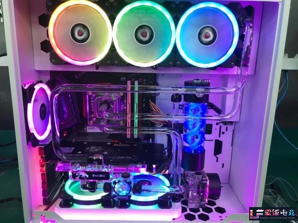 Gu6xa61p4DJ2Qmt4.jpg