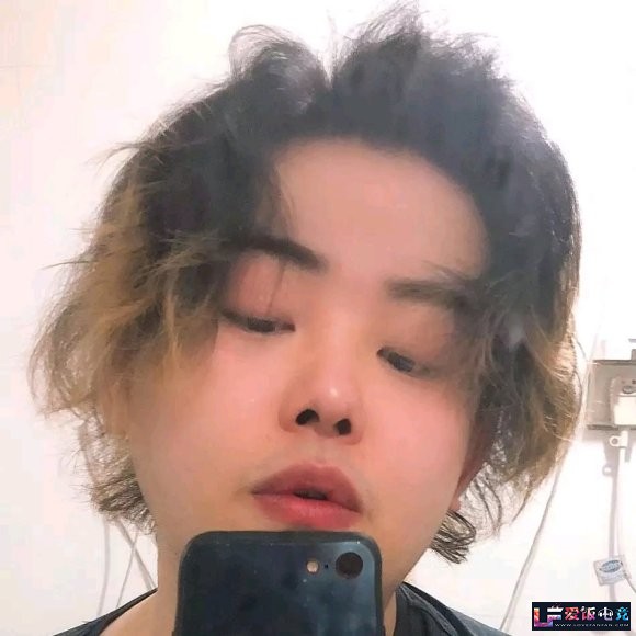 GzUaPUMlq94CkuMa.jpg