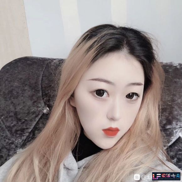 ma3mm5ojcgjb7L75.jpg