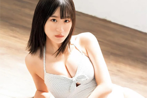 暗藏“胸器”的19岁清纯美少女偶像 上西怜 美照赏！
