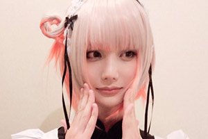 强力围观后让人心疼！日本女装大佬庆生还要被扎心！